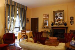 Posezení v ubytování Hotel La Rocca