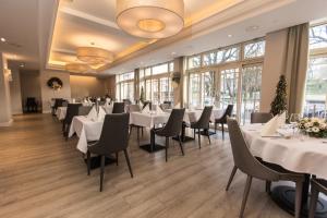 Restauracja lub miejsce do jedzenia w obiekcie Villa Bravo & SPA