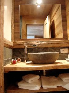 Photo de la galerie de l'établissement Chez La Fine, aux Gets 46 autres photos