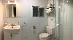 Um banheiro em Eco Hostal Offenbacher-Hof