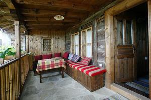 A seating area at The House with the Vine Guest House