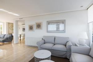 Posedenie v ubytovaní Apartamentos Marta PLAYA