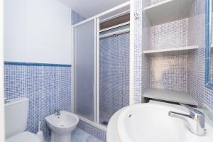 Kúpeľňa v ubytovaní Apartamentos Marta PLAYA