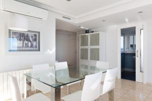 Kuchyňa alebo kuchynka v ubytovaní Apartamentos Marta PLAYA
