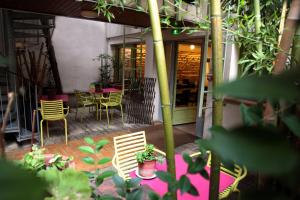 Gallery image of H&ocirc;tel La Chartreuse in Toulouse