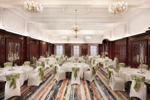 Un restaurant sau alt loc unde se poate mânca la Leonardo Hotel Cardiff