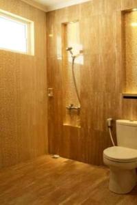 Un baño de Daily Home