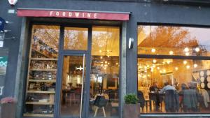 Reštaurácia alebo iné gastronomické zariadenie v ubytovaní apartament