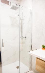 A bathroom at Beach & Center Premiun