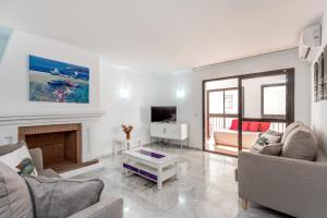 Posezení v ubytování 2 bedroom apartment in Puerto Banus