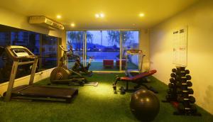 
The fitness center and/or fitness facilities at Sino House Phuket Hotel - SHA Plus
