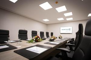 Konferenční prostory v ubytování Golden Tulip El Mechtel