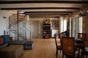 Knihovna v prázdninového domu