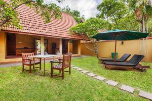 Zahrada ubytování Jetwing Ayurveda Pavilions
