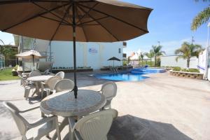 Bassein majutusasutuses Hotel Splash Inn või selle lähedal