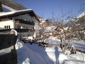 Imagen de la galería de Ferienwohnung Mondial, en Neustift im Stubaital