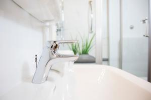 Koupelna v ubytování Akzent Hotel Alpenrose