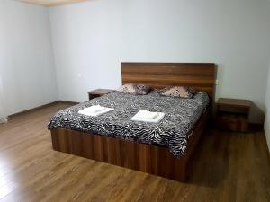 Letto o letti in una camera di Guest House Khergiani