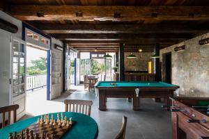 Biliár nebo kulečník v ubytování Pousada Chão de Minas Ouro Preto