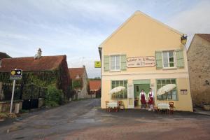 Photo de la galerie de l'établissement Auberge De L'Omois, à Baulne-en-Brie