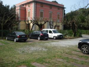 Fotografia z galérie ubytovania Monolocale in villa v destinácii Castiglioncello
