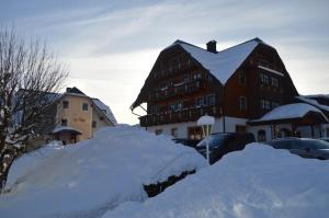 Hotel Neuwirt talvel