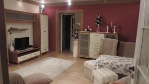 Telewizja i/lub zestaw kina domowego w obiekcie Apartament Krystyna