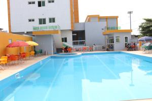 Πισίνα στο ή κοντά στο Paradisia Hotel