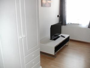 TV a/nebo společenská místnost v ubytování Pension Waldhof