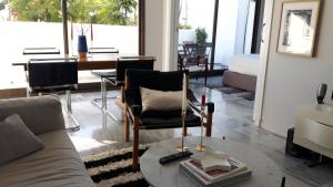 Predel za sedenje v nastanitvi Marbella Golden Beach, Luxury Beach Penthouse