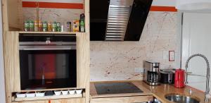 Dapur atau dapur kecil di Ferienwohnung mit Traumbad +6 gambar