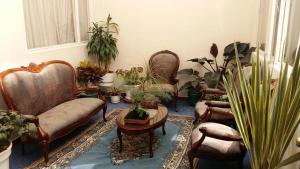 Hotel Catalina Real的休息区