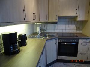 Küche/Küchenzeile in der Unterkunft Ferienwohnung Haus Nr. 11