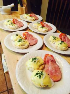 Φωτογραφία από το άλμπουμ του Paola Beauty Farm B&B and Day Spa σε Dalroy