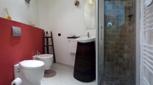 A bathroom at Torre della Botonta