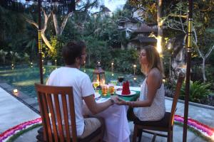 Begudes a Labak River Hotel by EPS