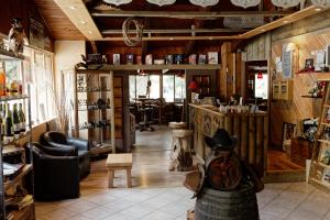 Posezení v ubytování Etangs du Moulin
