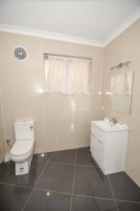 Koupelna v ubytování Dandenong Motel