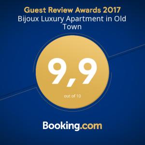 Certifikát, ocenenie alebo iný dokument vystavený v ubytovaní Bijoux Luxury Apartment in Old Town