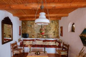 Gallery image of Traditional Cretan Stone House 4 in Kolymvari