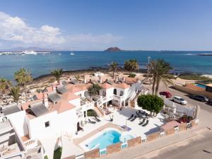 Afbeelding uit fotogalerij van Galera Beach Apartamentos in Corralejo