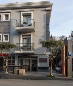 Budova, kde se hotel nachází