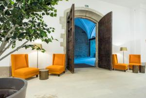 Ruang duduk di Parador de Lleida