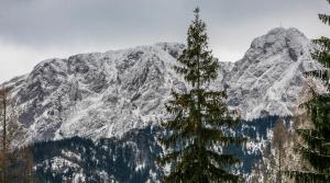 Widok na góry z tego apartamentu