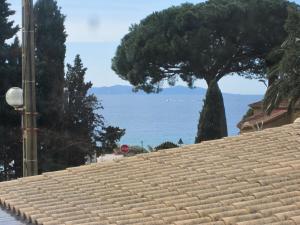 Gallery image of cavaliere studio 2 pers in Le Lavandou