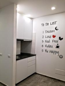 A kitchen or kitchenette at CIVICO 7 Holiday Rooms