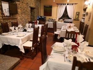 Restaurace v ubytování Casa rural Can Jepet