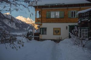 Hotel Kaiservilla during the winter
