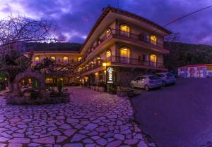 Zgradba, v kateri se nahaja hotel