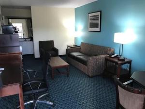 Gallery image of Baymont Inn & Suites in Florence